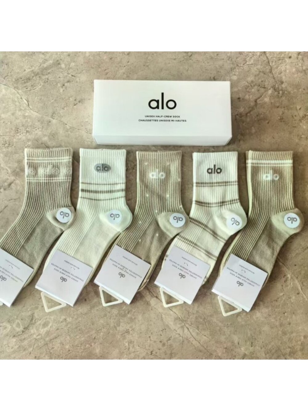 A2- ALO Yoga Neutral Half-Crew Socks 5-Pair Box Set